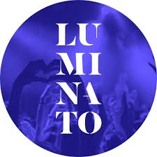 RandysVinylTap's tweet photo. Hey, Toronto! Hundreds of electric guitars and ukulele students are taking over Brookfield Place as part of @Luminato on June 16 in a George Harrison Tribute! Come join the fun! https://t.co/T66v9gRt0R #InstrumentsofHappiness #Luminato2018 https://t.co/bo65DBLA0f