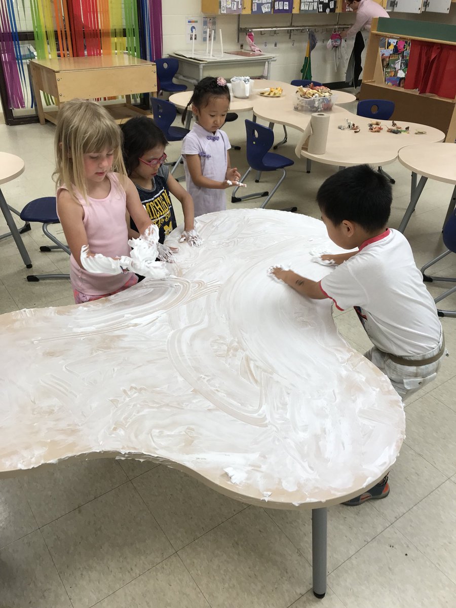 thurstonpre's tweet photo. Cleaning can be fun in preschool. The preschoolers are helping us teachers clean up for the summer! #preschoollife #preschoolisalmostover  @a2Thurston @A2schools https://t.co/a0VFyQC9dQ