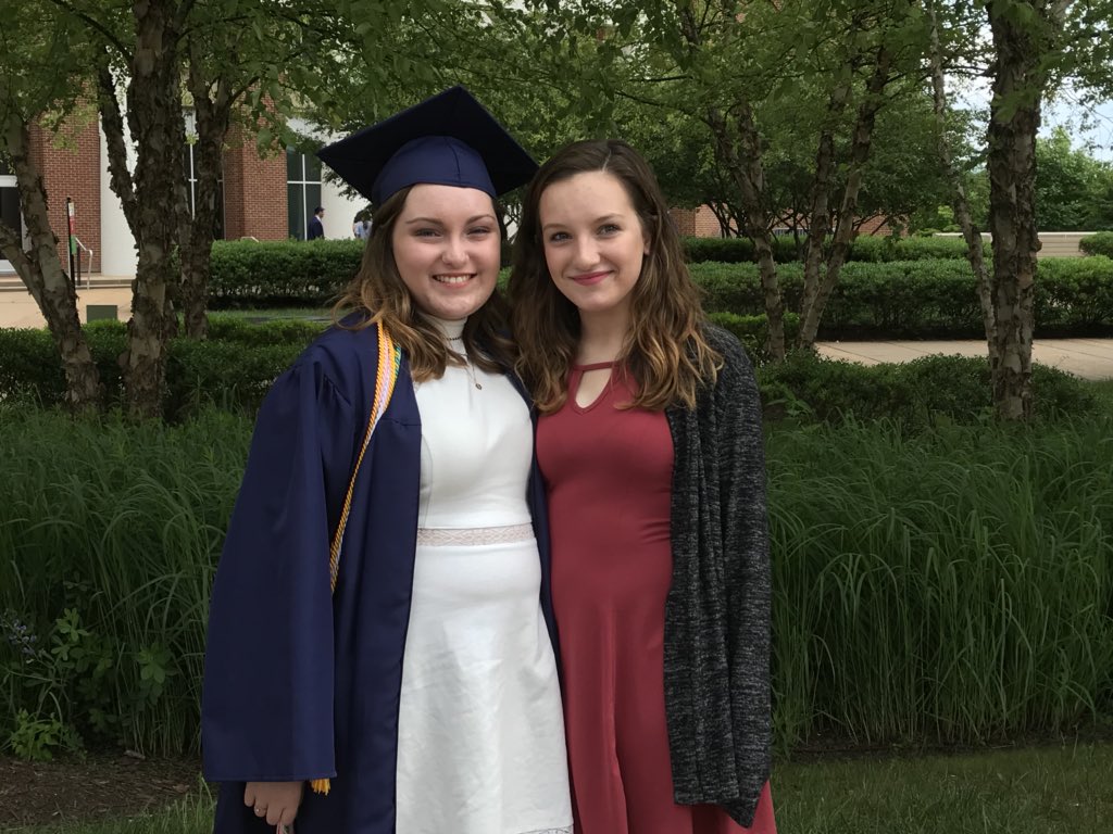 AleiaTenpas's tweet photo. Thanks to all my friends, family and teachers that made this possible! Next stop, Longwood University, then teaching future generations. #gradgoals2018 #CHGraduates @CourseHero @BaranAHS https://t.co/ThyQfeZc63