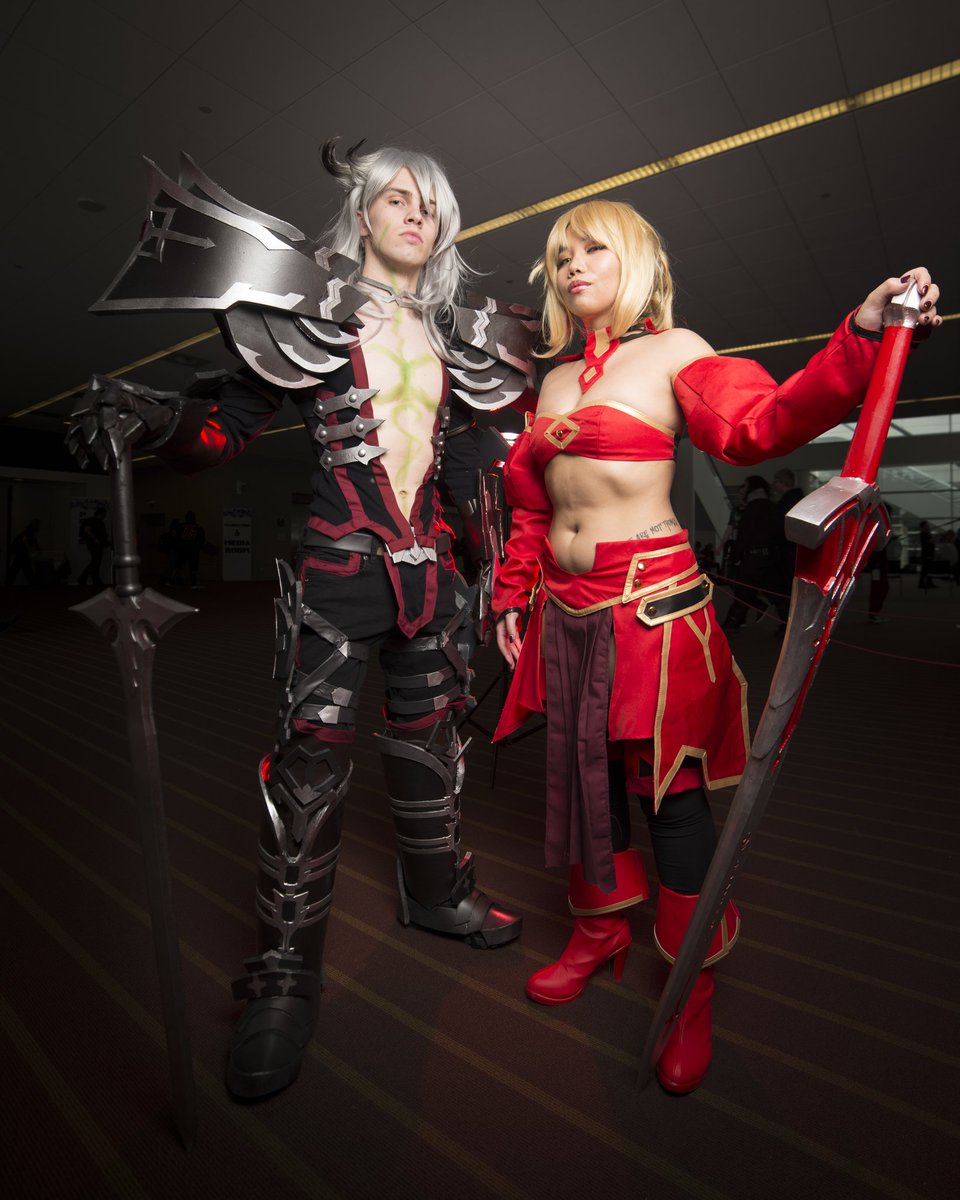 crimsonhawkecos's tweet photo. Sabers of Black and Red
Mordred: (insta)isababely ❤
📷: @cosfame 
#tekko2018 #tekko #fateapocrypha #fatecosplay #siegfried #mordred #saberofblack #saberofred #saber #fateapocryphacosplay #typemoon #fategocosplay #fategrandordercosplay https://t.co/YWVThjHoyi