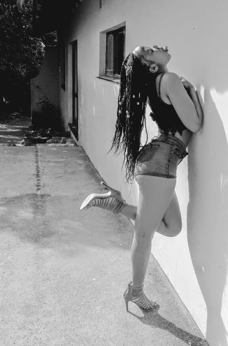 AnelehDaniels's tweet photo. 😜😛❤ https://t.co/HzMrNKqe21