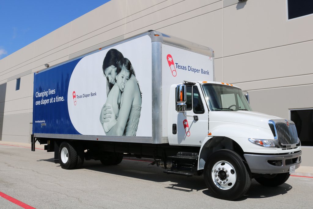 TXDIAPERBANK's tweet photo. Have you seen our new truck around town yet? Make sure to snap a picture and tag us if you do! And we have to thank @GenaroDesign for the awesome truck wrapping! #txdb #keeptrucking #changinglives https://t.co/2QMEwKKnQx