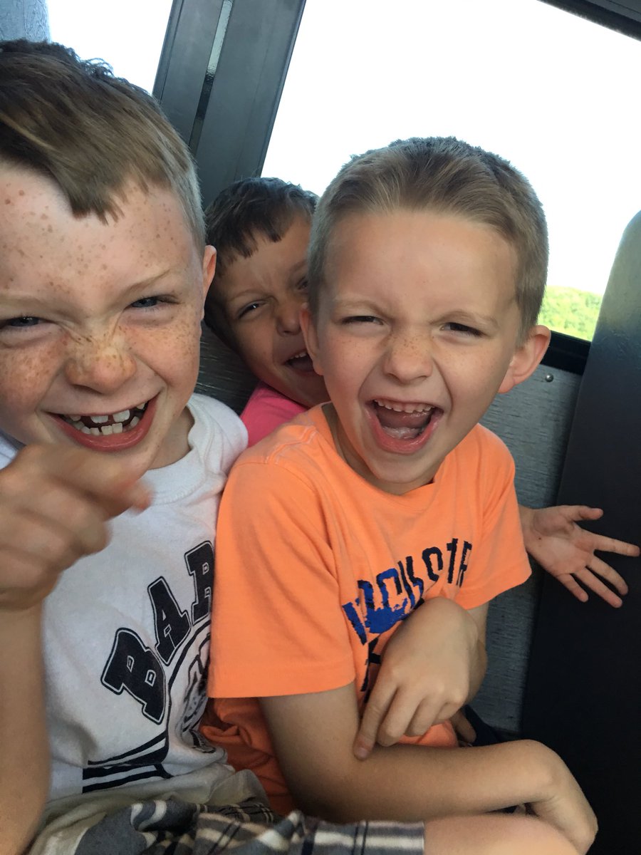 barry1stclark's tweet photo. On our way to The Wild Animal Park @CECSD_Barry #LiveEveryDayTheBarryWay https://t.co/sqd5Jft3x3