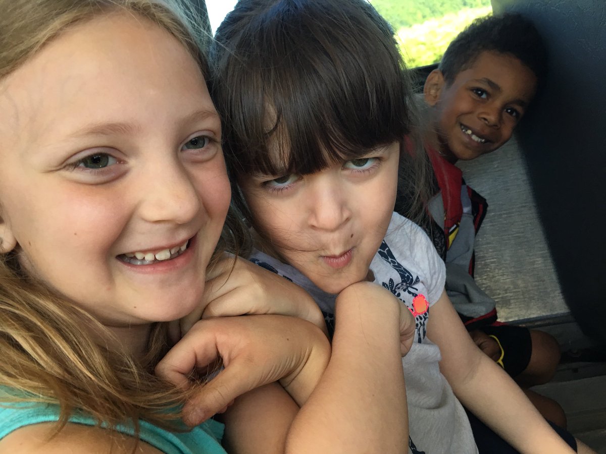 barry1stclark's tweet photo. On our way to The Wild Animal Park @CECSD_Barry #LiveEveryDayTheBarryWay https://t.co/sqd5Jft3x3