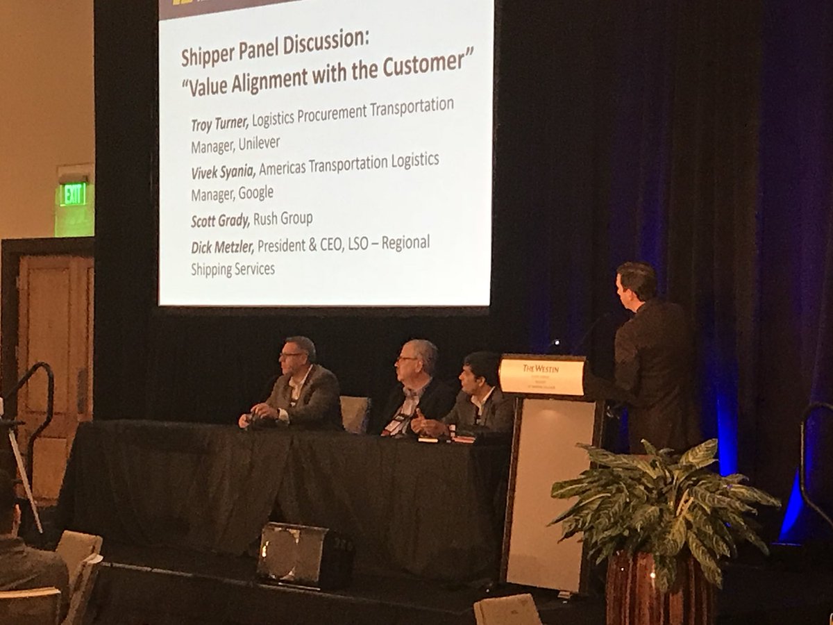 BennettFamilyCo's tweet photo. Music to our ears. Troy Turner says Unilever opens their parking lots for truck drivers who are on their loads to park to relieve hours of service issues. Making positive steps to be a shipper of choice. #TMSA2018 @tmsatoday shipper panel. #driverfriendly https://t.co/NTsWdJSYV3