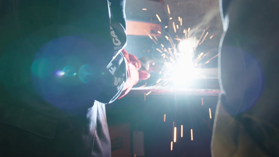 DutchMakersRevolution tweet media