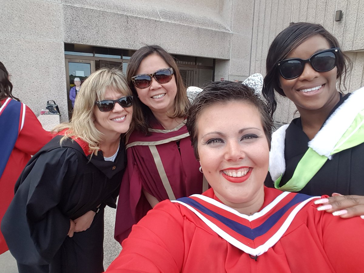 These ladies (and a few others not at convocation) made it all possible for me. Such amazing women, fighting and teaching us everything they could for the future of all the amazing tiny humans. Thank you @LoyalistCollege for having amazing profs 🎓 #ece #earlychildhoodeducators