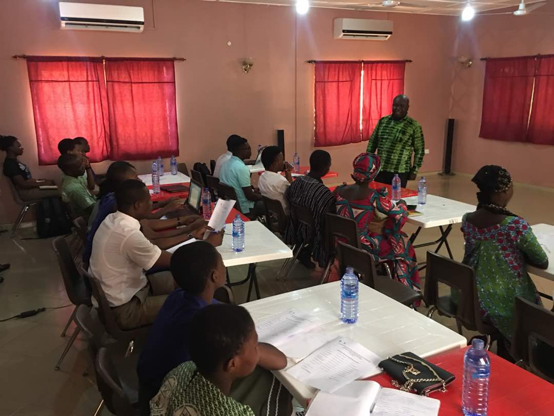 Aksarfo's tweet photo. Accepting that #CSE is the sure way should not end there,we must advocate for #CSEinGH to have grounds in the various school curriculum. Join and contribute to @YAMghana @PPAGGhana and @IPPFAR advocacy campaign. In the end, it will be #ForTheGoodOfGhana #TeachNotHarass #IDECIDE https://t.co/BzNsb1Dk7I