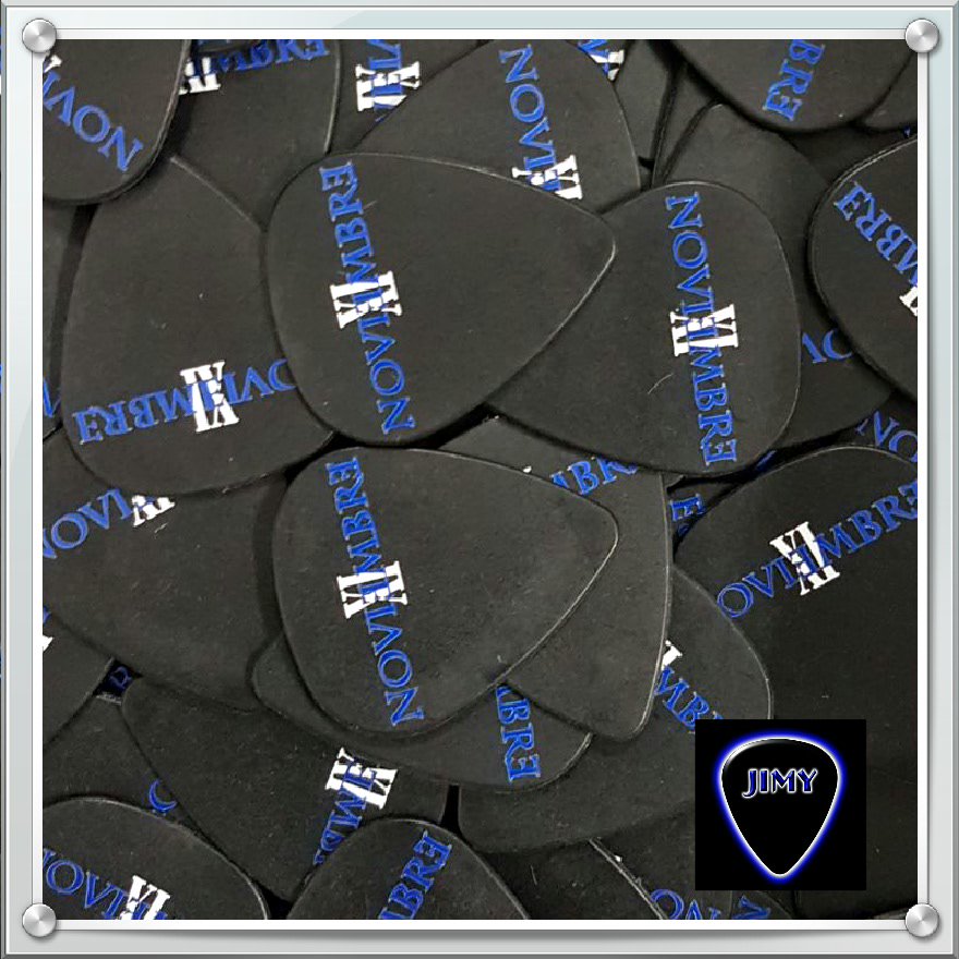 Noviembre!!!#púas #púaspersonalizadas #guitarrista #picks #custompicks #música #music  #guitarist #instrumentosmusicales  #guitarplayer #thepickcollector #guitarrist #noviembre