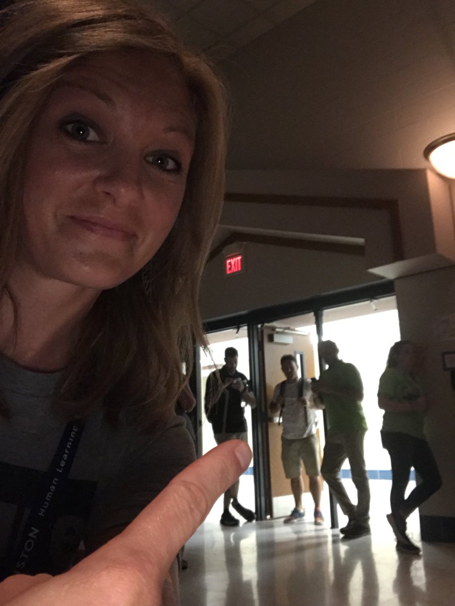 burnedinteacher's tweet image. I spy, with my little eye, some @EdTechHeroes @iTeachTechEACS ! #iTeachTechEACS #INeLearn @CYoungEdTech @edtechmarcus