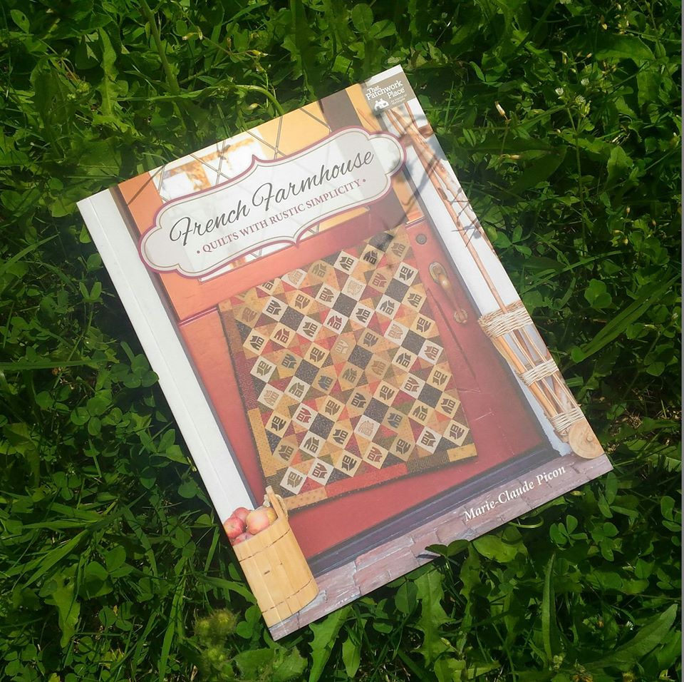 XStitchCounty's tweet photo. Realizzare un quilt con un look French-country? Scopri come nel nuovo libro di #MarieClaudePicon edito dalla #Martingale "French Farmhouse - Quilts with rustic simplicity". Il manuale è acquistabile su Amazon: https://t.co/ani5pESQCM ✂️📏📍#aurifil #2018projects #2018quilts https://t.co/7RXRQPyuIj