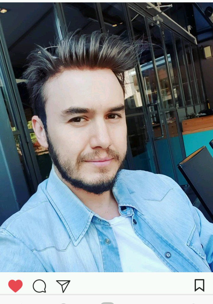 Adam gibi adam 
SenYeterKiEs MustafaCeceli