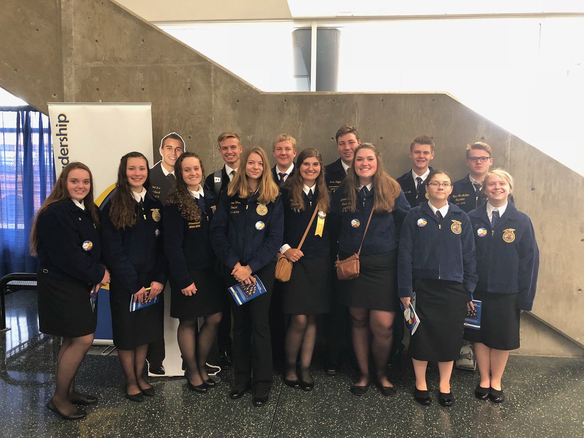 ParkviewFFA's tweet photo. Parkview FFA is ready for the 89th Wisconsin FFA Convention! #liveyourwhy #WIFFA https://t.co/WEqHgxQNfq