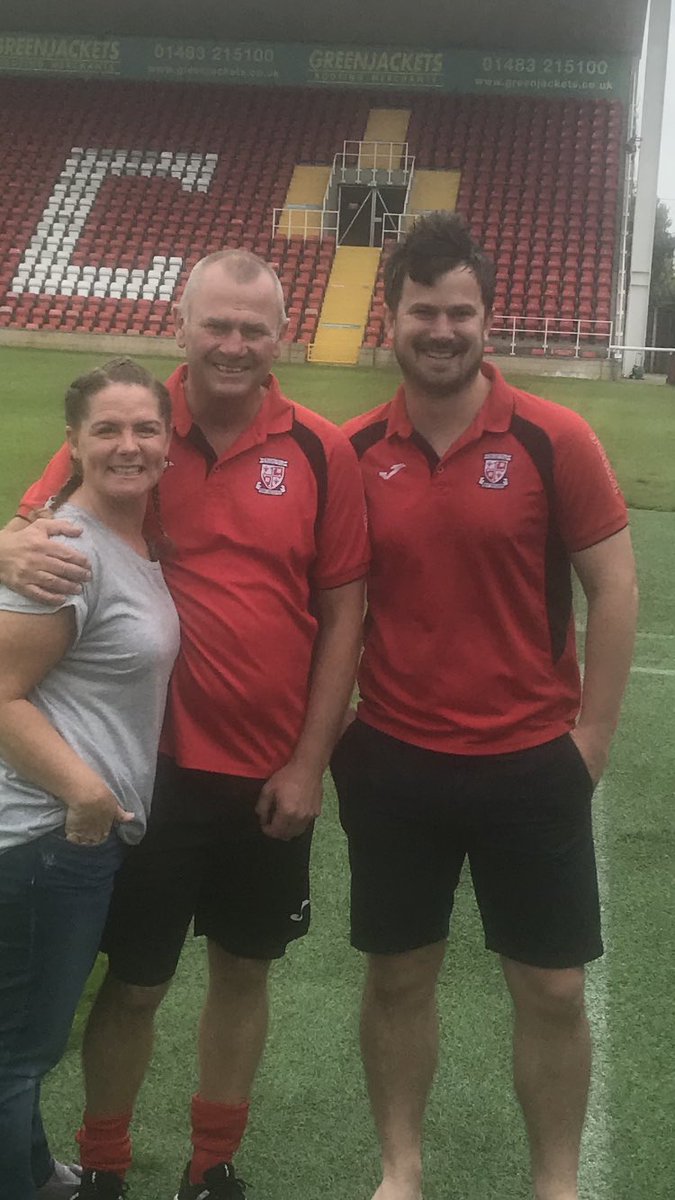 MGlassup's tweet photo. Fab morning catching up with Dowse and @_iandyer at @wokingfc. Working on building new community links to drive ROTL as part of #reducingreoffending @potts70 #footballchangeslives #chancechoicechange 👊🏻⚽️❤️⭐️ https://t.co/6AK3gfM2Zr