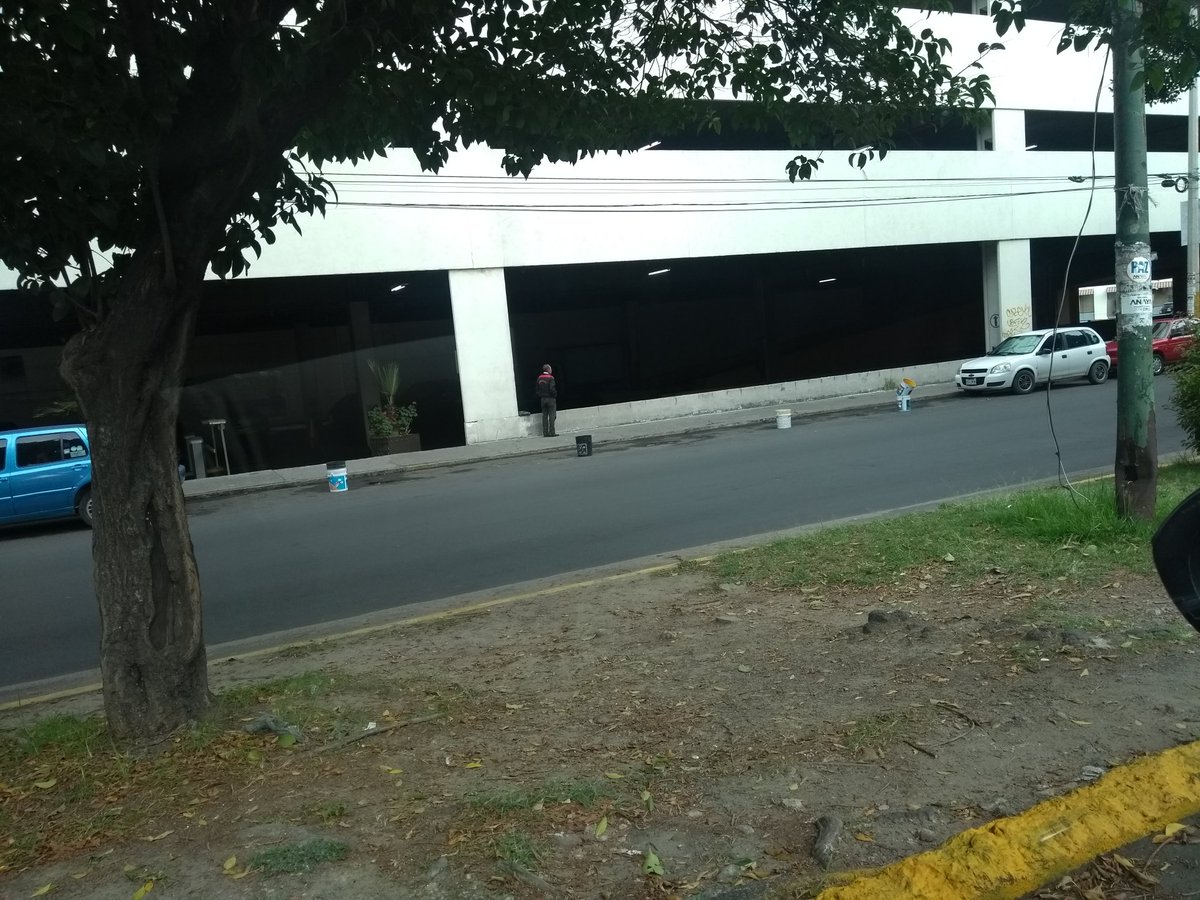 mirancd's tweet photo. @JavierLopezDiaz apartado de lugares en plaza dorada https://t.co/z0o5B4liMn
