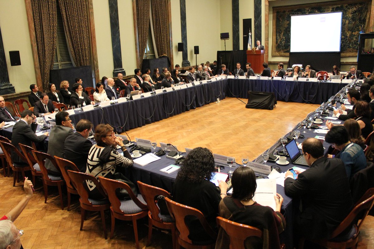 CNVArgentina's tweet photo. Con palabras de Marcos Ayerra, @MScaglioneOCDE y Gabriela Figueiredo (VP GC OECD y CNMV Portugal) se inician las Jornadas Latinoamericanas de Gobierno Corporativo @OECD
Mas de 150 delegados de distintos países presentes para discutir la agenda de #GovCorp
#SemanadelBuenGobierno https://t.co/SDUGP1IgmF