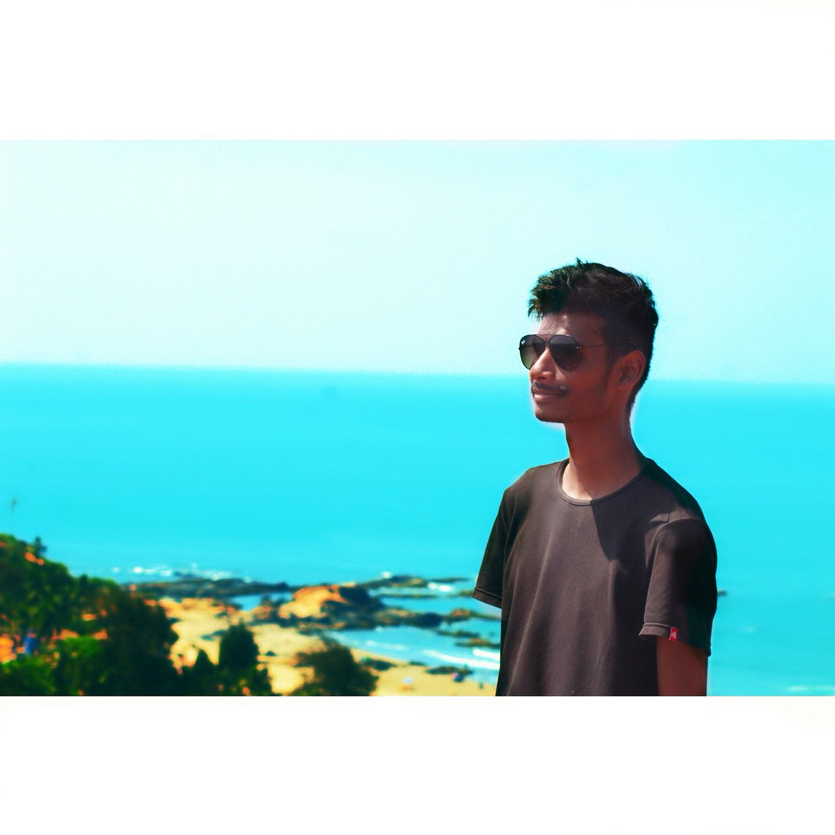 bharat_reddy007's tweet photo. "Just think of a beach and smile." #lifeingoa❤️🌴#india #love #beach #travel #fun #nature #friends #picoftheday #sun #style #ocean #goapics #longdrive #goadairies #Goafun #live #spring #insta #photography #longdrive #bestmemories! #shoot #backgrond #bestmemoriesof2018 https://t.co/qu4MMBG7rX
