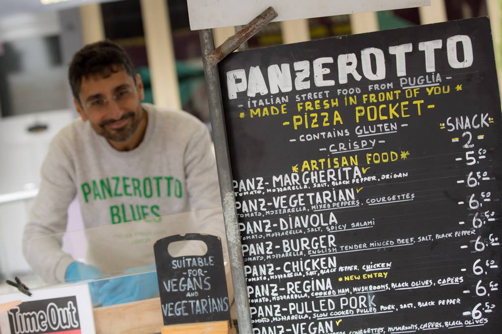 CroydonFoodFest's tweet photo. Try a little taste of Italy with @PanzerottoBlues famous pizza pocket @CroydonFoodFest #foodies #croydonfoodfestival https://t.co/QtyS1P2cCI