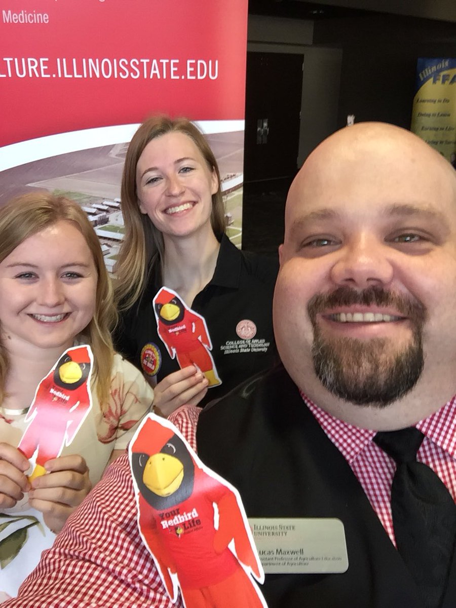 LucasDMaxwell's tweet photo. @IllinoisFFA, The career show is open. Come get your #FlatReggie from the Illinois State University booth located in the lobby of the BOS Center! https://t.co/AqVUjYeXQ5