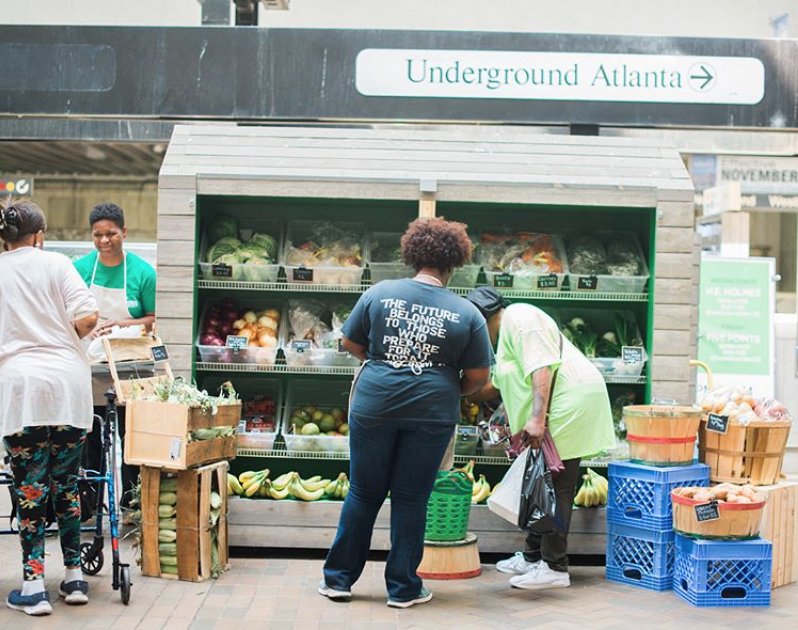 GAFoodOasis's tweet photo. Have you visited a Fresh MARTA Market? Check out the station schedule now: https://t.co/0AsvRNvcXz Photo: @commonmarketga #FreshMARTAMarket #ATL https://t.co/TNcrYENWA7
