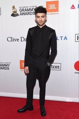 Z (@postzaynpic) on Twitter photo 