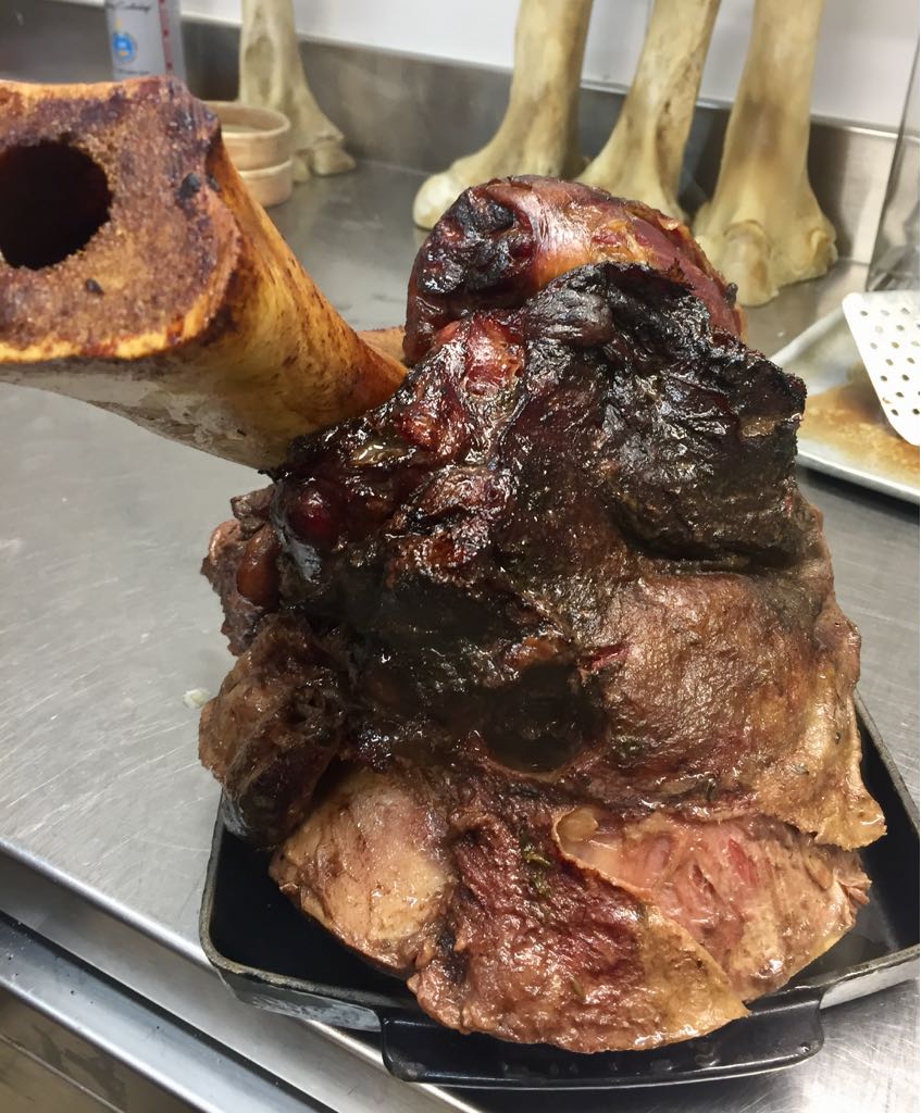 Throwing it back to this magnificent sharing dish for our Feast of Beasts banquet. not long till the next, email us for details ow.ly/J2lS30kgx6K