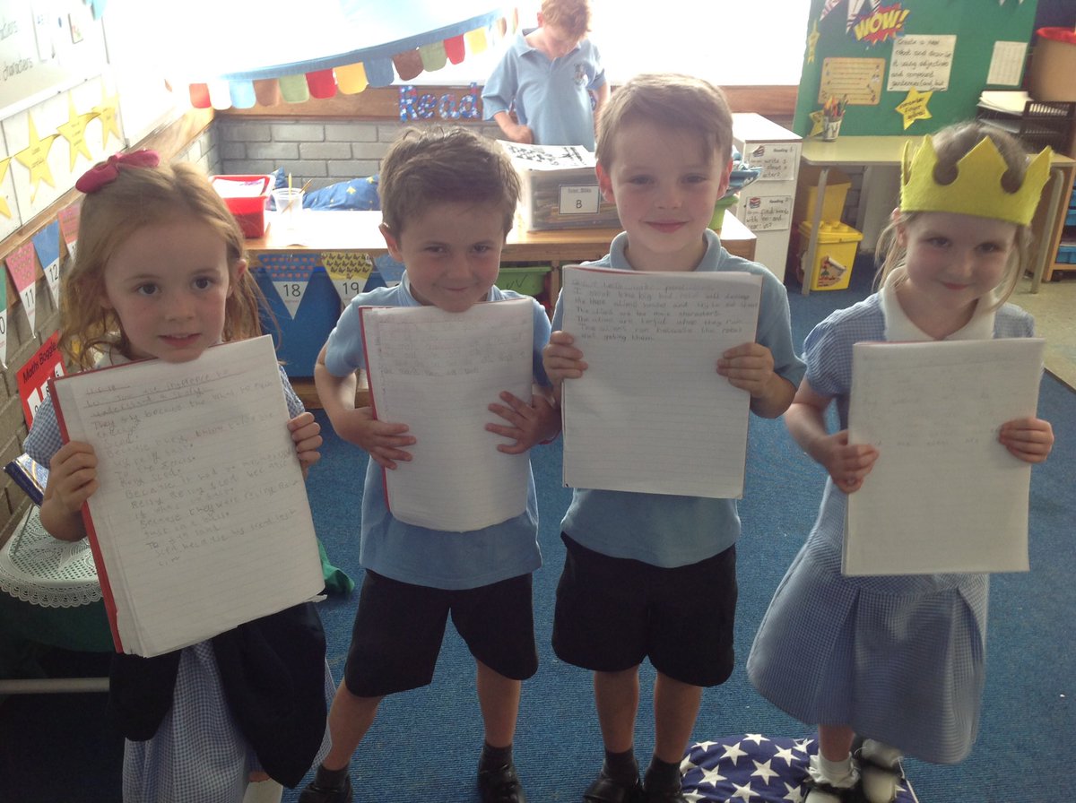 Class3KA_NR's tweet image. Brilliant writers in Class 4 today! 🌟
#predictions
#robotfiction