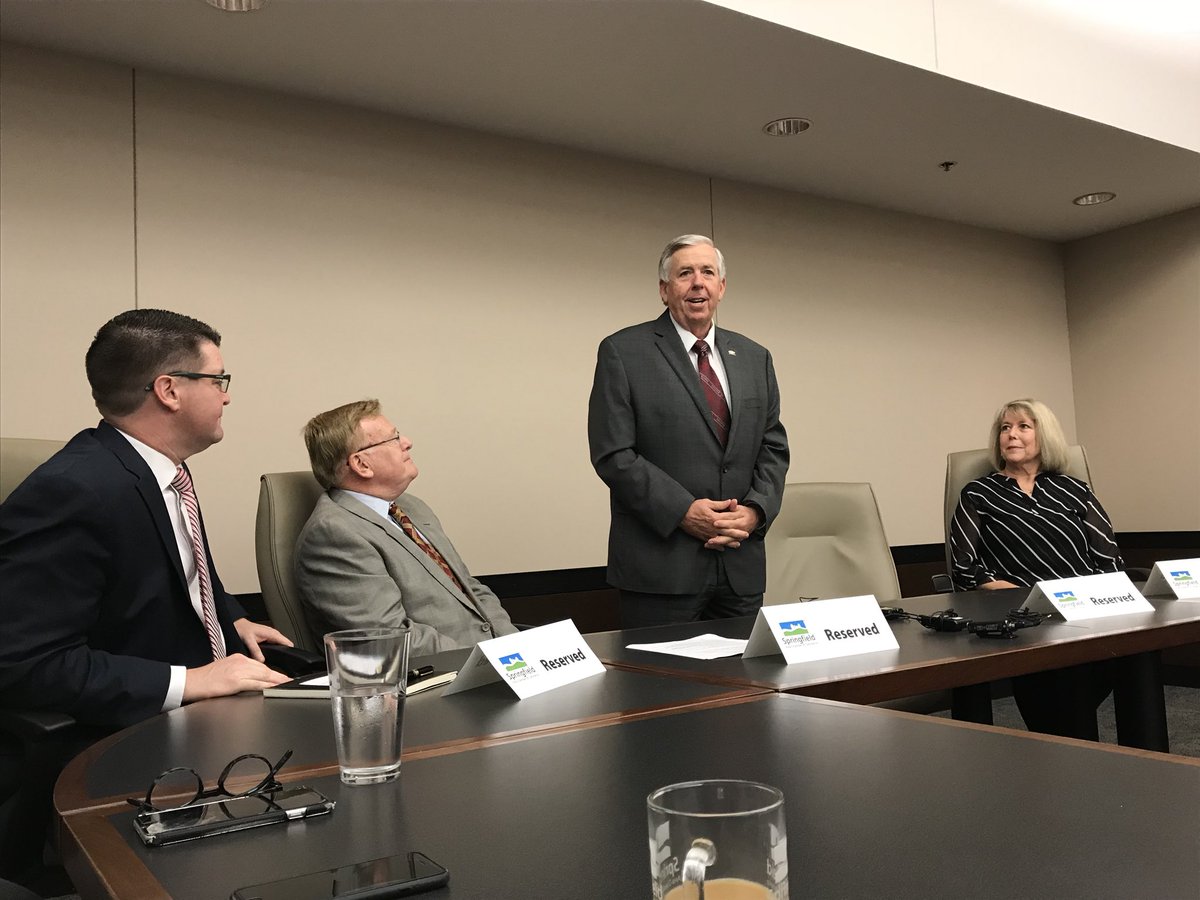 Great to join @GovParsonMO for meeting with biz &amp; community leaders <a href="/SGFChamber/">Springfield Chamber</a>. Gov’s top priorities are the exact ones that will drive economic growth in MO: workforce development &amp; infrastructure. Unanimous support for these issues <a href="/matt_morrow/">Matt Morrow</a> <a href="/CityofSgf/">City of Springfield</a>