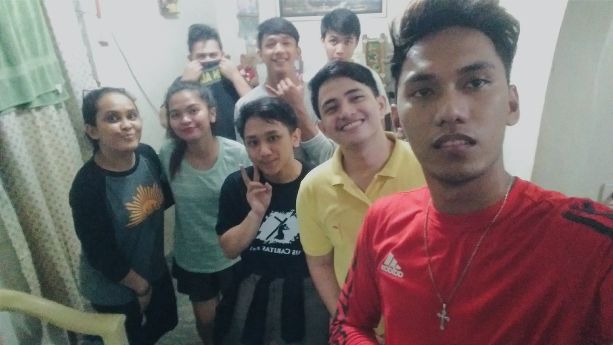 jetromarie_'s tweet photo. We'll always be Batch ng mga Astig!  💕 #Batch28 #ASTG @gailescalo @Cborreros @AndoysWorldAB @sinapuPonan @Ellis_Guinoo https://t.co/zLaQi2EJLq