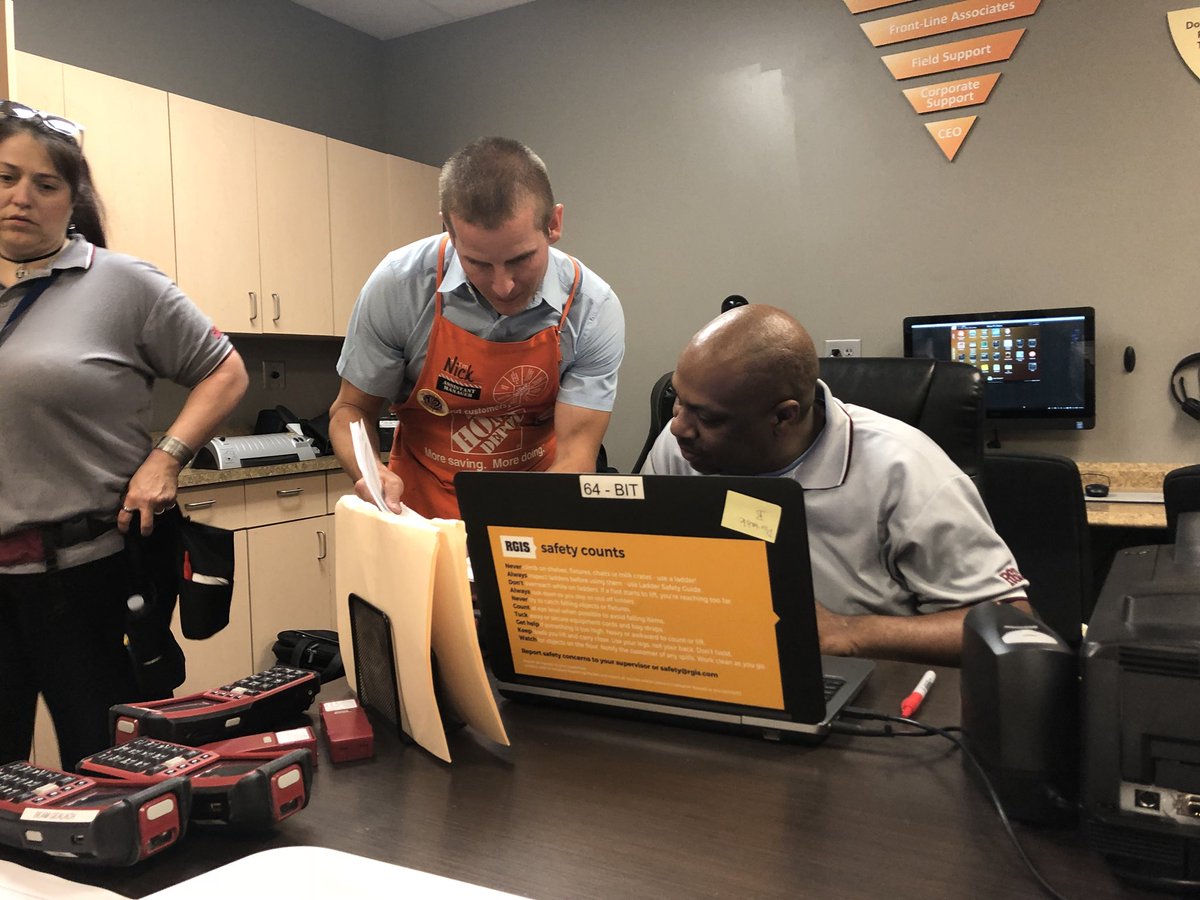 kattie57's tweet photo. It takes a village...
#inventory2018 #3203makesithappen https://t.co/8DKfGviHNR