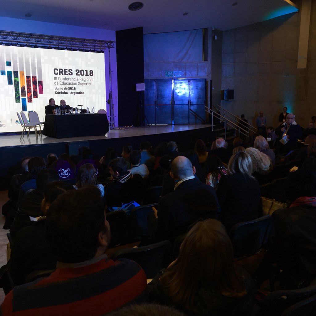 cres2018's tweet image. Todos los participantes suman sus aportes en el eje “A cien años de la Reforma Universitaria de Córdoba” en la #CRES2018