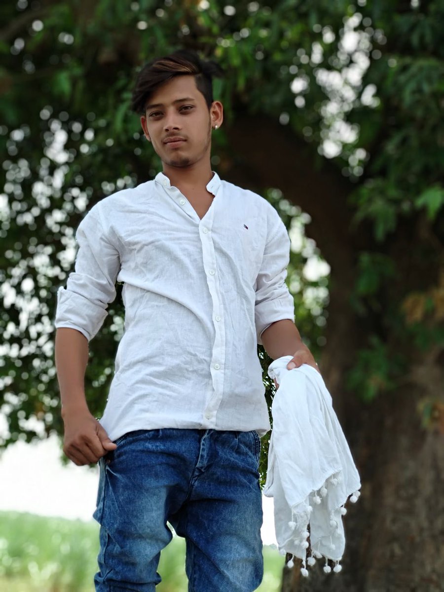 Sandeep41528226's tweet photo. *🍁" दोस्ती  "🍁*
सभी  करते  है  मगर ...
कुछ लोग  निभाते  है ..
कुछ  लोग आजमाते है https://t.co/G4Wc3wDg6k