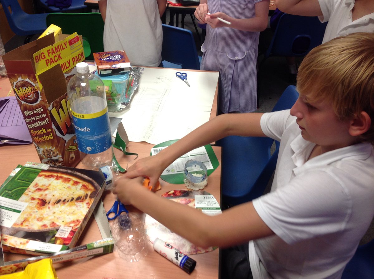 CedarsParkPri's tweet photo. Wagtails have been busy making their instruments ready for their next Stomp music lesson tomorrow. #makingbeautifulmusic https://t.co/L5Hm9ILDfc