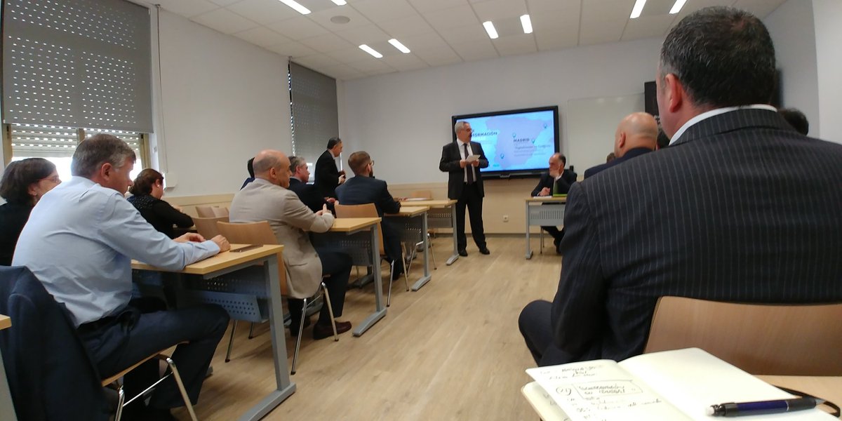 ramosmarono's tweet photo. Aprendiendo de Digitalización de Compras con las experiencias practicas de empresas como Enagas y Acciona. ¡ Buena iniciativa de @IQSExecutive! #TransformacionDigital #TransformacionenCompras #directorcompras https://t.co/TdsKBzXj8z