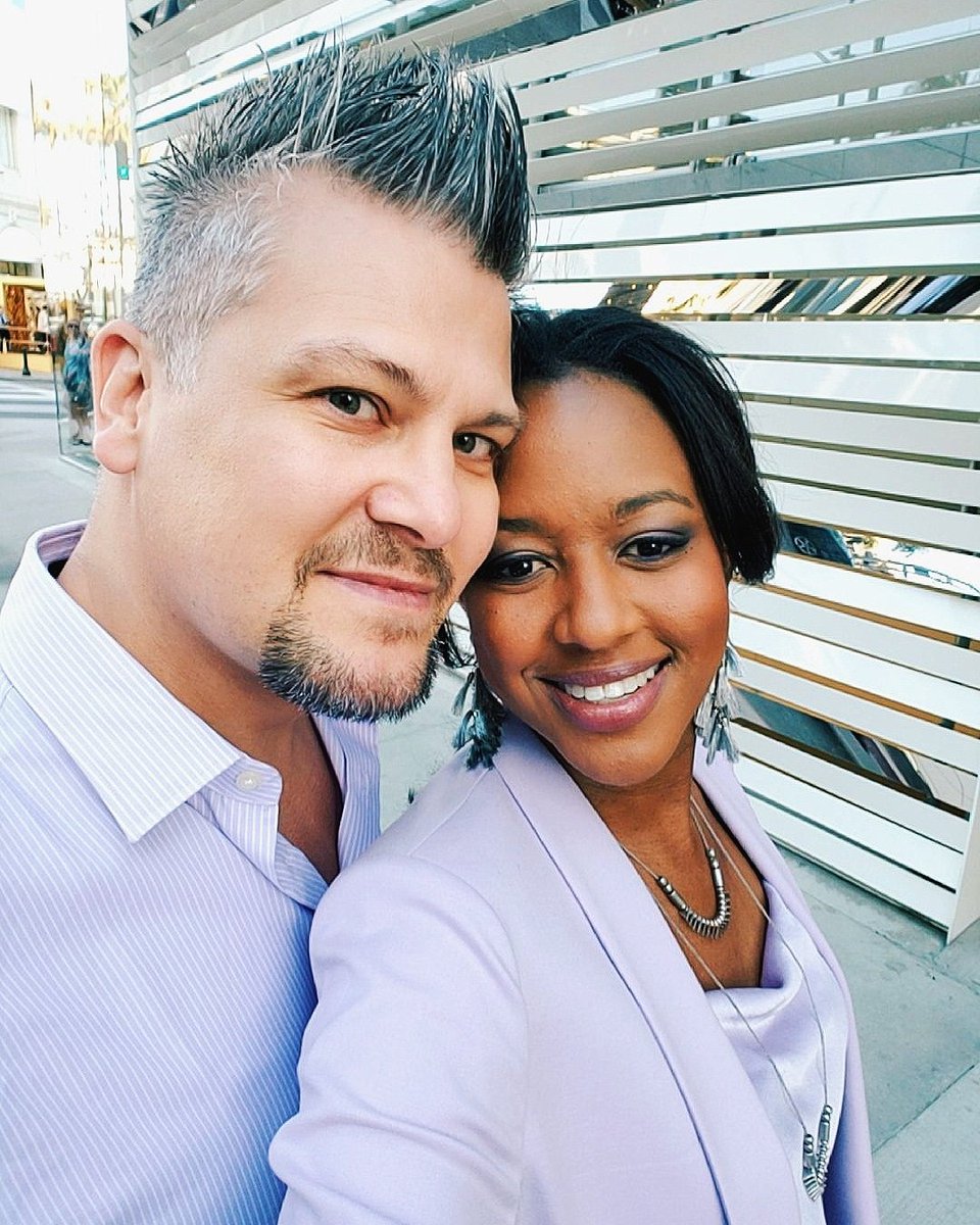 Sabang333's tweet image. Hold on to your loved ones and check in with your friends. Even when they're smiling or seemingly on top of their game, last week taught us you never know what they're truly going through. ⠀⠀⠀⠀⠀⠀
#beabetterfriend #FatBoyHair #rocksbox #BeverlyHills #goatee #wmbw #SilverFox