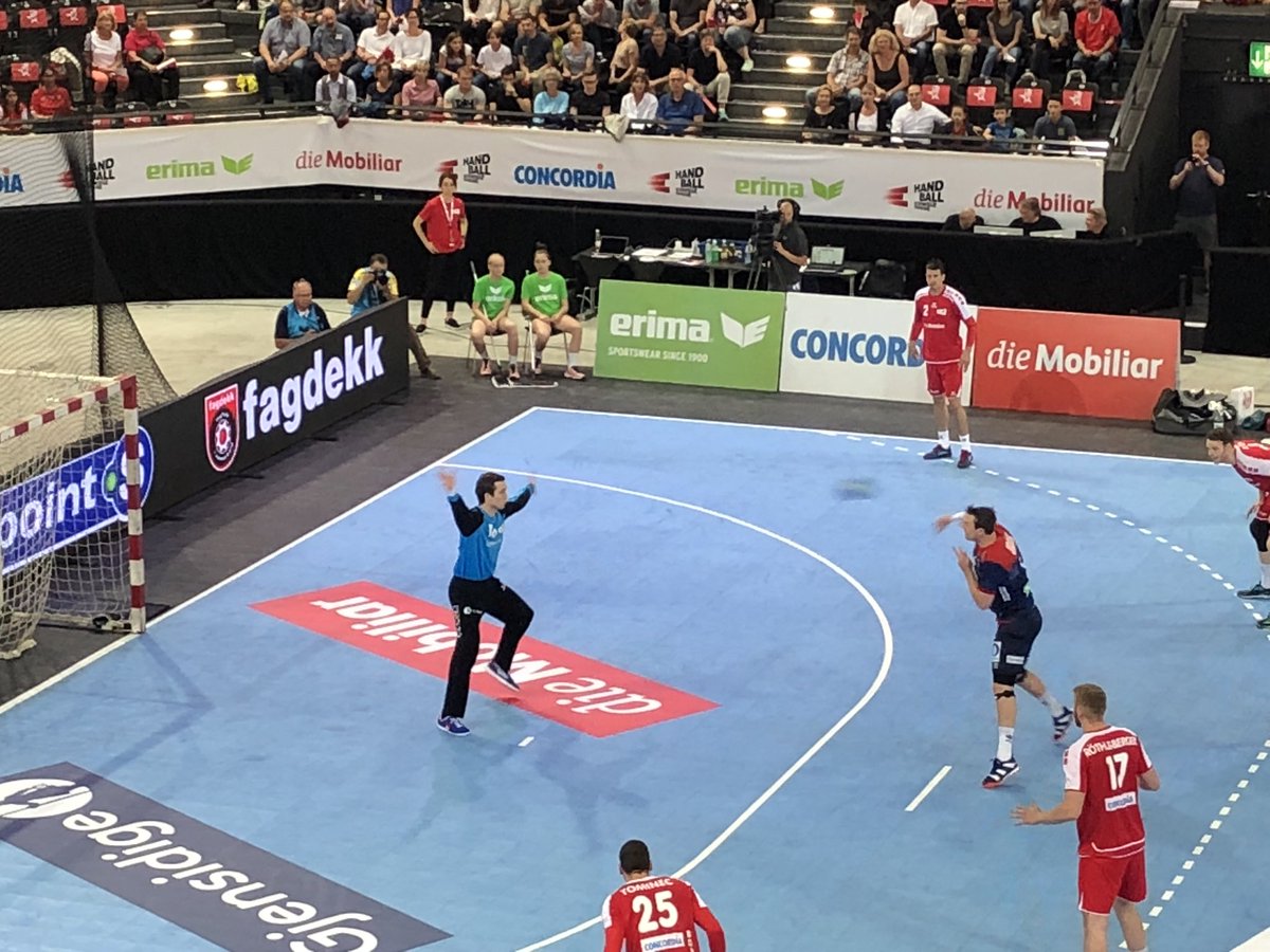 NorwayinBern's tweet photo. Enjoyed a great match in Zug tonight. #Switzerland won, #Norway qualified for the World Championship 2019! Thanks to the host @HandballSchweiz and thanks to the teams! @NORhandball #handball https://t.co/jYd7vWYTfa
