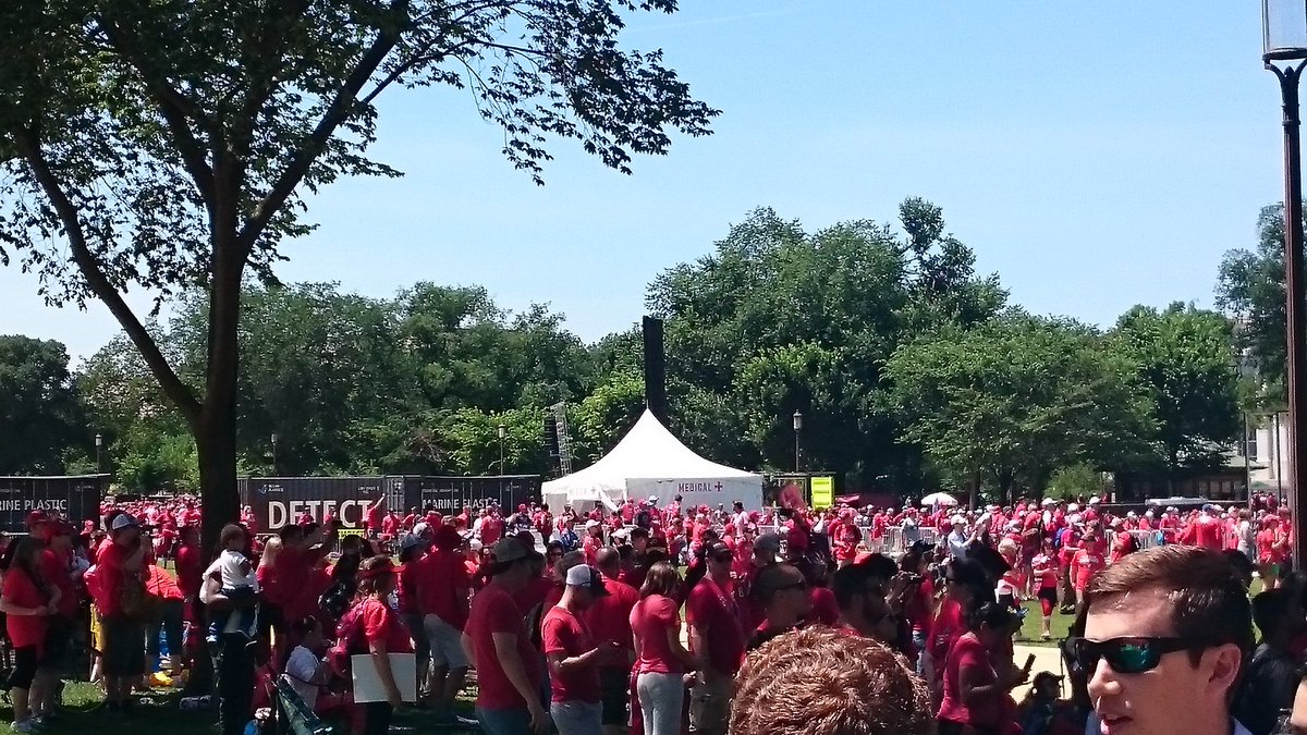 OPlasticsLab's tweet photo. Congratulations to the Capitals! We hope you had a great party today. And OPL was right in the middle 😁
#ALLCAPS #allcaps crowd 
#OceanPlasticsLabDC https://t.co/nQwTlyboX4