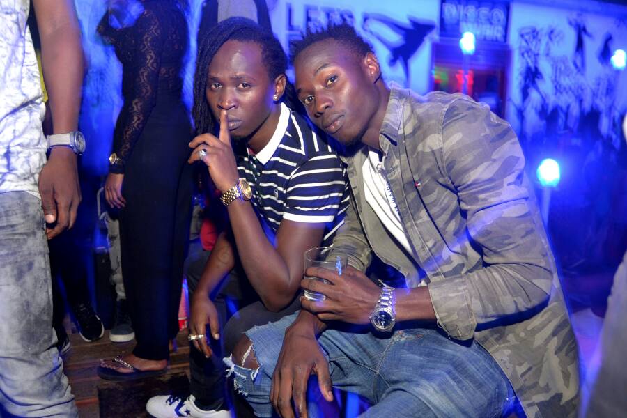 JamesXperience's tweet photo. With @YungmuloUG #BadmanGadget #SlowDown ku @WAVELounge https://t.co/yLPzBR4EO6