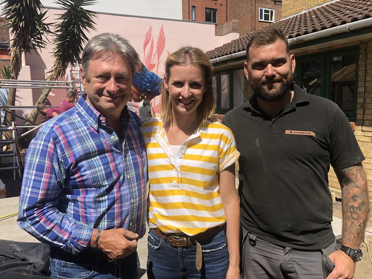 Really lucky to meet @queenofspades00 on a job for a great cause was a pleasure working with you guys on @LoveYourGarden2