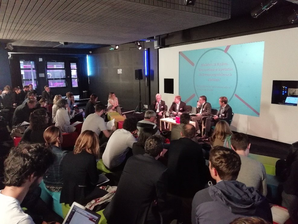 BlockchainyourIP à l’Ecole 42 !
BlockchainyourIP remercie l’Ecole 42 et l’Université Paris Descartes (CEDAG - Centre de Droit des Affaires et de Gestion de l’Université Paris Descartes) pour son invitation aux BlockDays/LedgerDays ce jeudi 12 juin dans les locaux de l’Ecole 42.