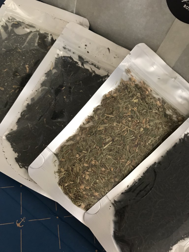 desertrose64's tweet photo. Itโs @tearunners delivery day!
Canโt wait to try all of these ๐ต
#tea #tearunners https://t.co/4r3poPPLuO