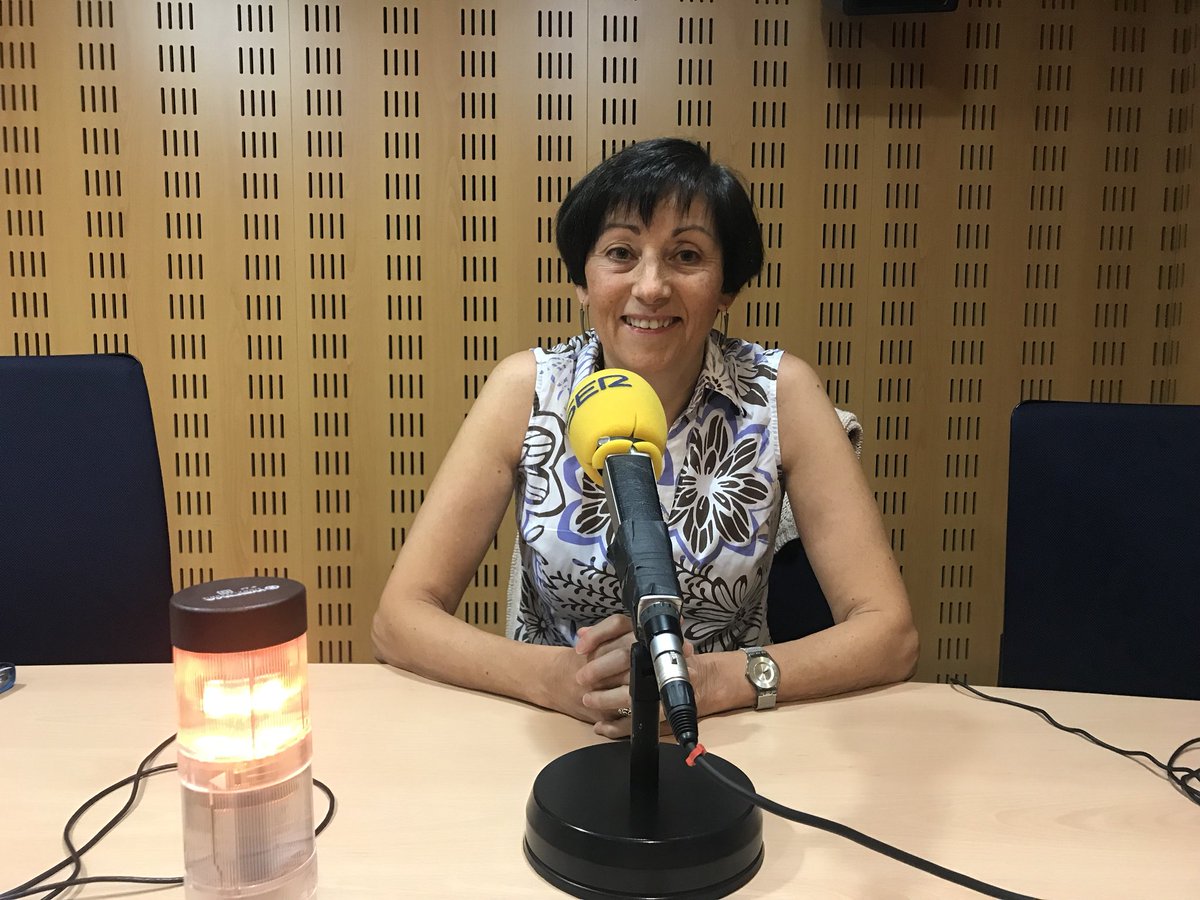 🔴 Més de 25 anys a l’escola rural de Sant Jordi Desvalls. La directora Carme Campà es jubila a final de curs.

👉🏻Aquest migdia a Soroll hem conversat un grapat de minuts de la seva vida laboral i de com ha canviat l’educació l’últim quart de segle. 

📻 play.cadenaser.com/audio/035RD010…