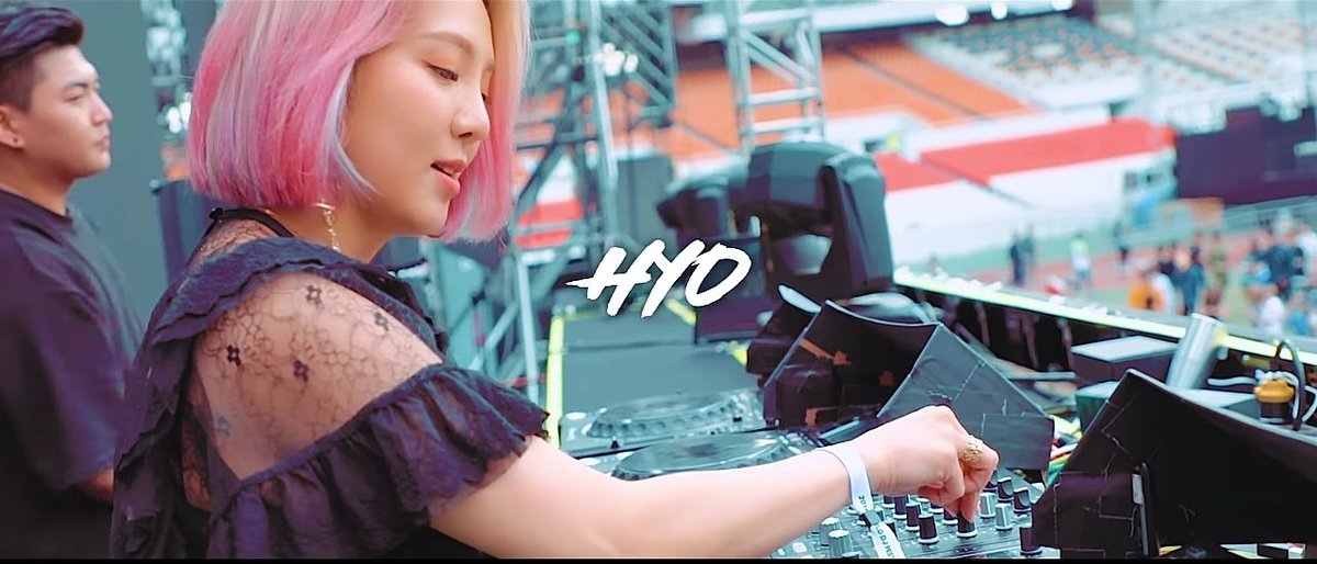 dancequeenhyo's tweet photo. #DJHyo https://t.co/iJVpTQtap0
