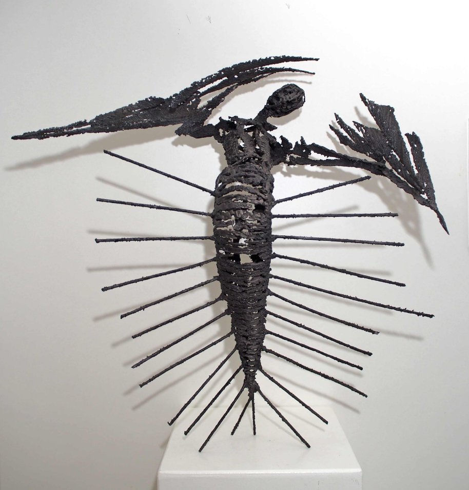 #Sculpture by #UdoUnkel
bit.ly/2qMpmWV

Ikarus - stainless steel sandblasted, no cast - 20.5X19.6X8.6"

#emergart #contemporaryart #art #gallery