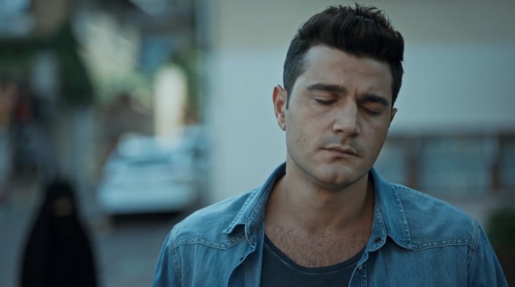 eyfetreplik_'s tweet photo. İkinci sezonun ilk EyFet sahnesi ahh mazi
UmudunLisanı EyFet https://t.co/J7nhbJ2ZDs