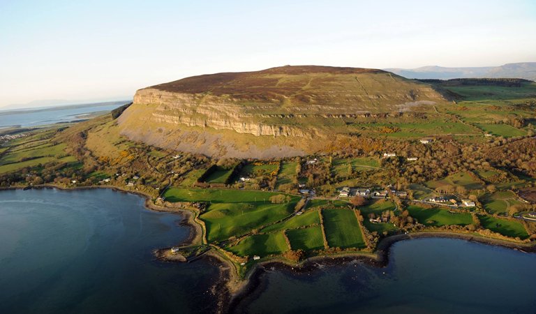 Swell is BACK! We are hosting a niche breakfast event for #Strandhill tourism businesses next Tuesday; come hear from @Tri2bResponsibl @LisaReganPR <a href="/gostrandhill/">Go Strandhill</a> <a href="/StarlingAndCo/">Starling & Co.</a> &amp; <a href="/BuaMarketing/">Bua Marketing</a> on how to nail good tourism marketing. swellsligo.com/events/swell-x…