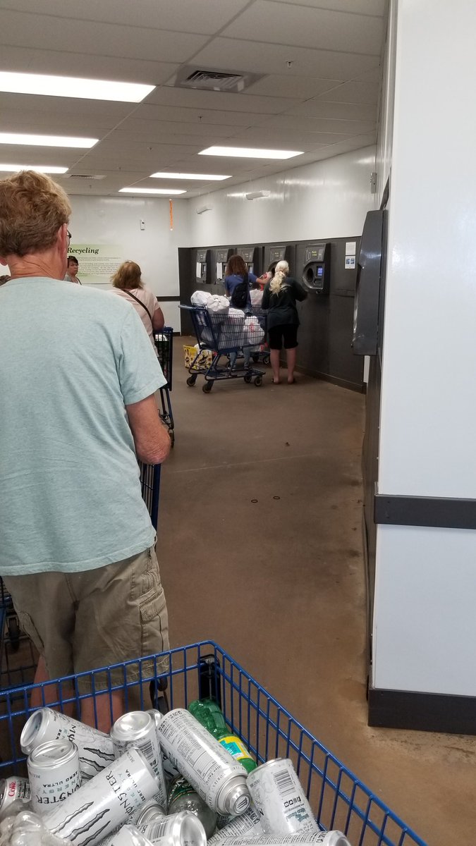 dougloper's tweet photo. @meijer if it's not one thing it's another at the Cedar Springs store. 3 of 5 plastic/can return machines is broken. We are lined up out the door. This store sucks!!!!!!!!!!!!!! https://t.co/4DqNi0bseJ