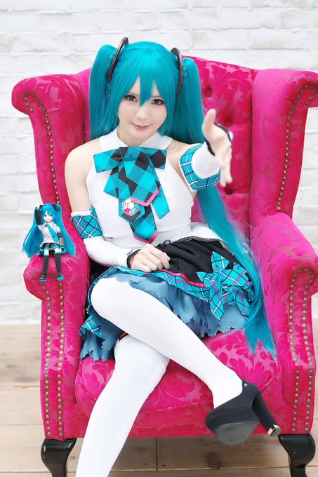 Twitterのコスプレ画像22