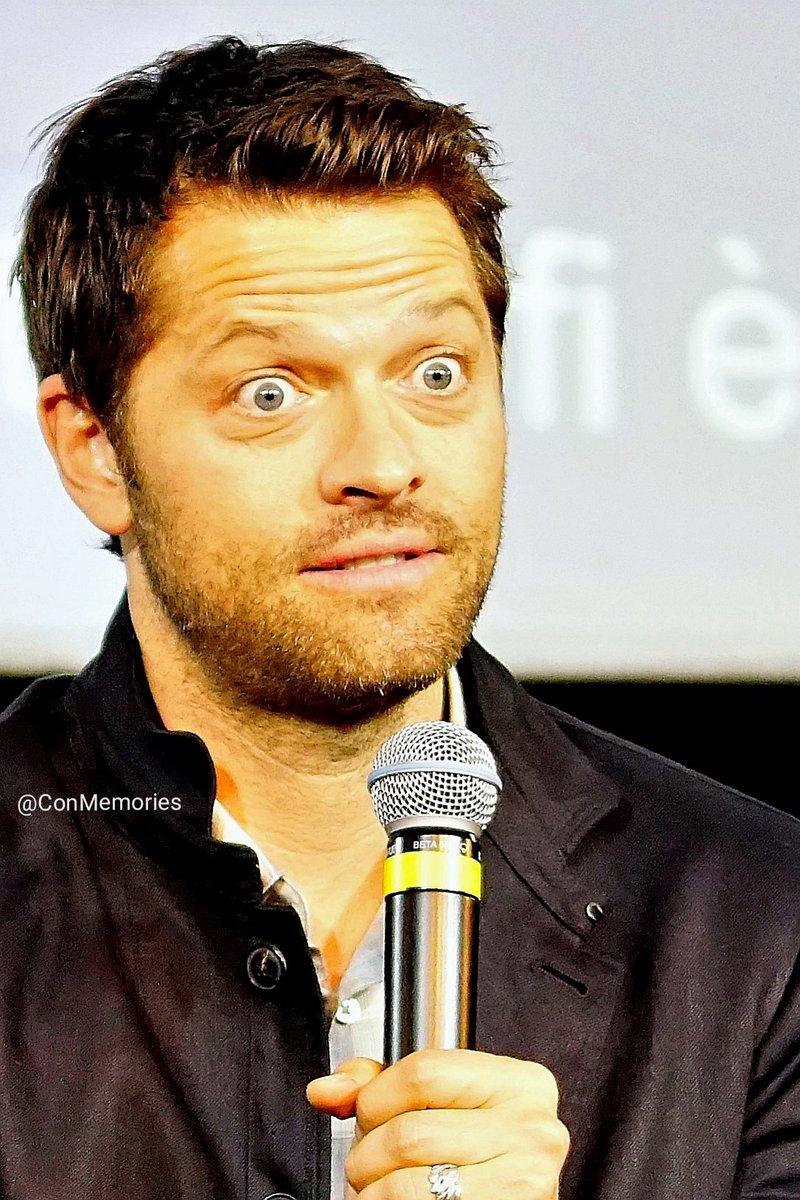 really love his expression here 😂💗 #MishaCollins