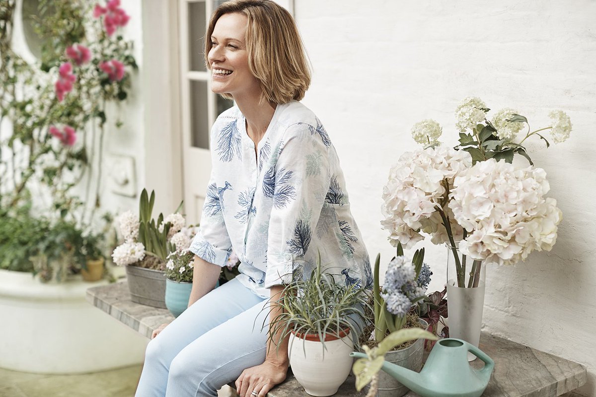 Looking for something light and breezy? We’ve got the blouse for you: bit.ly/dashnewseason